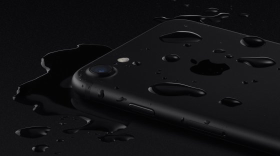 iPhone 7 Water Resistance